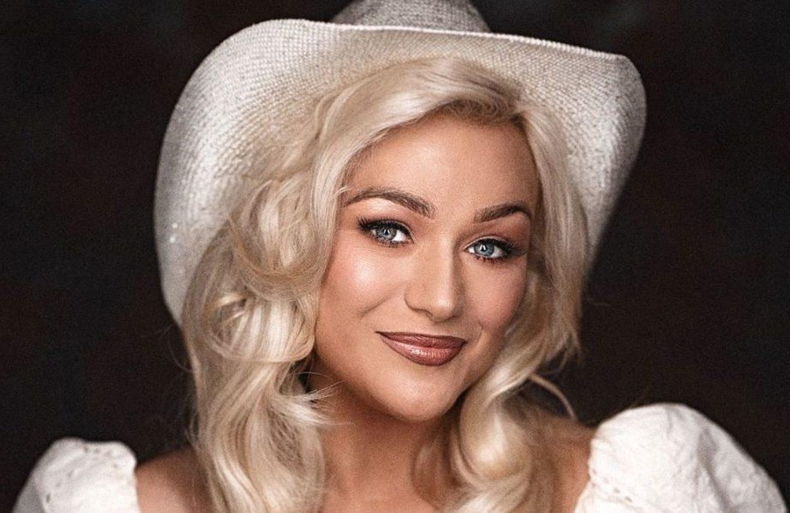 Claudia Buckley: The Galway Girl