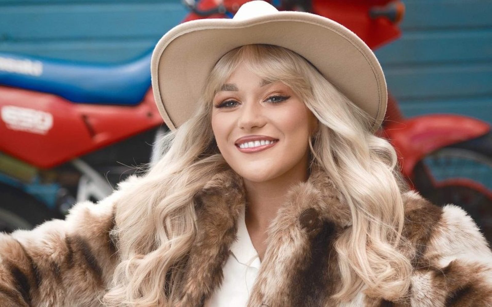 Come on In and Sit Right Down with Claudia Buckley