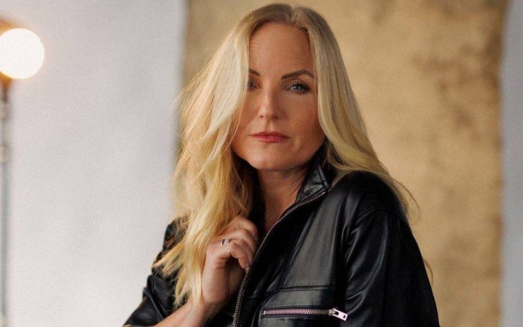 Kerry Ellis – Rock Anthems