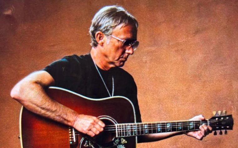 Travellers Tunes: An Evening with Steve Cradock featuring songs by Ocean Colour Scene