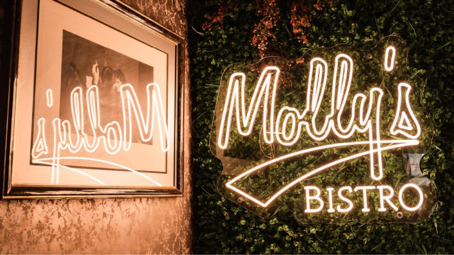 Molly's Bistro